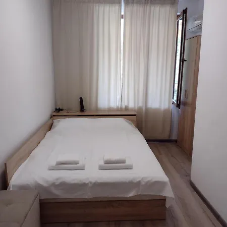 на градина Apartamento *