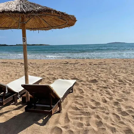 Apartamento на градина