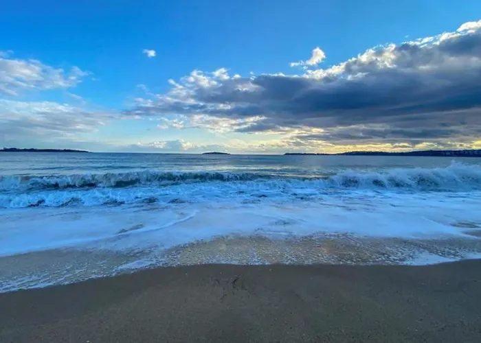 Διαμέρισμα на градина Τσερνομόρετς