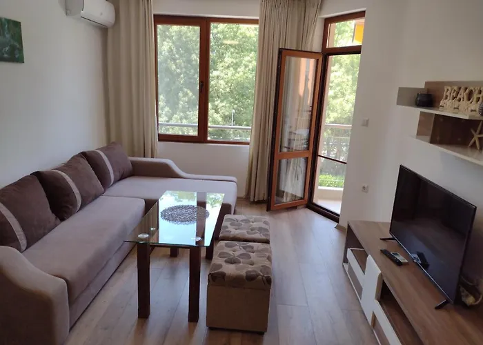 Apartment на градина *